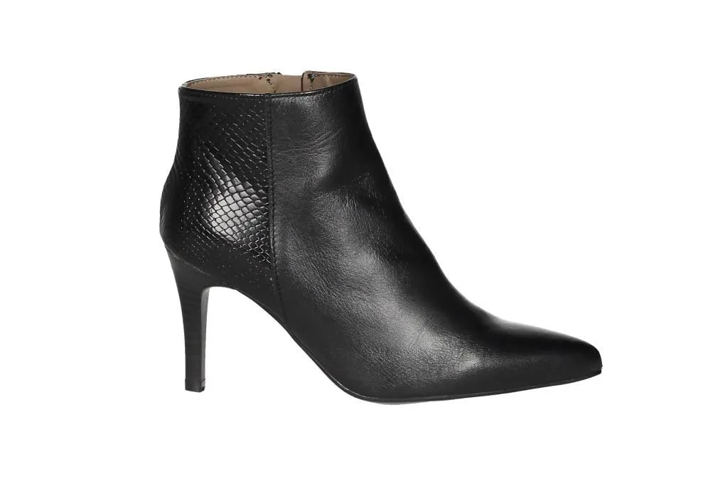 Botin Negro Cremallera y Talon Serpi