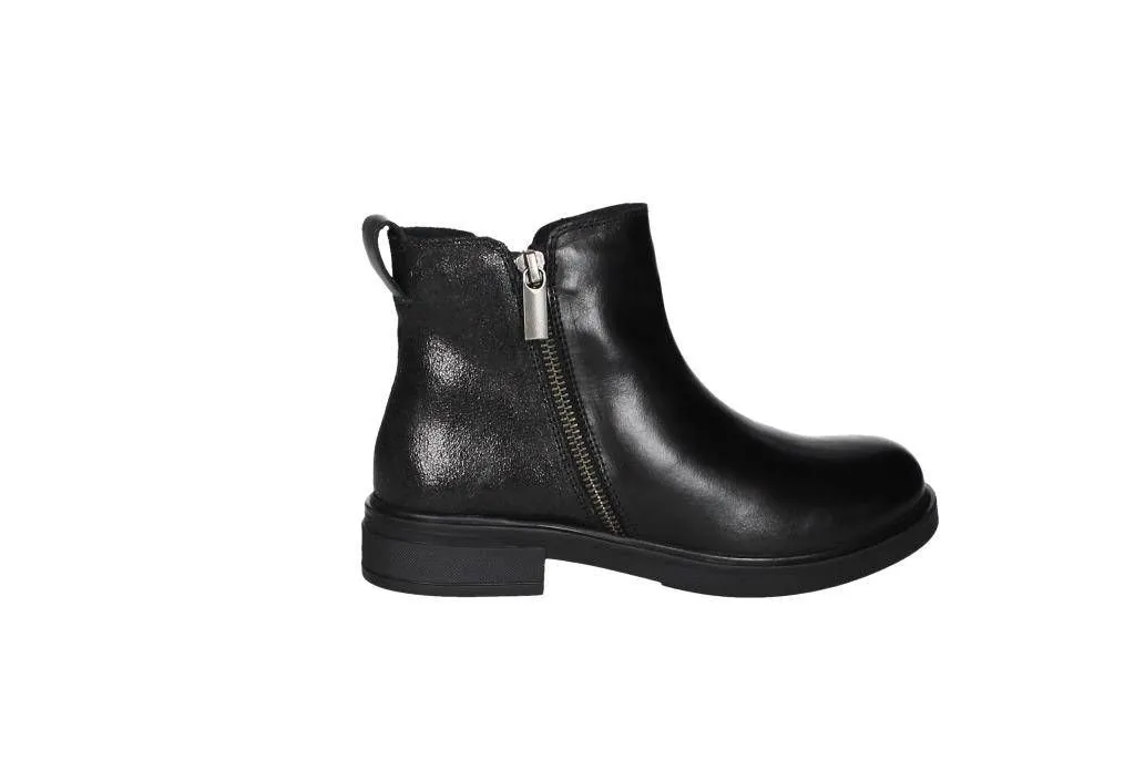 Botin Negro Liso Cremallera Exterior